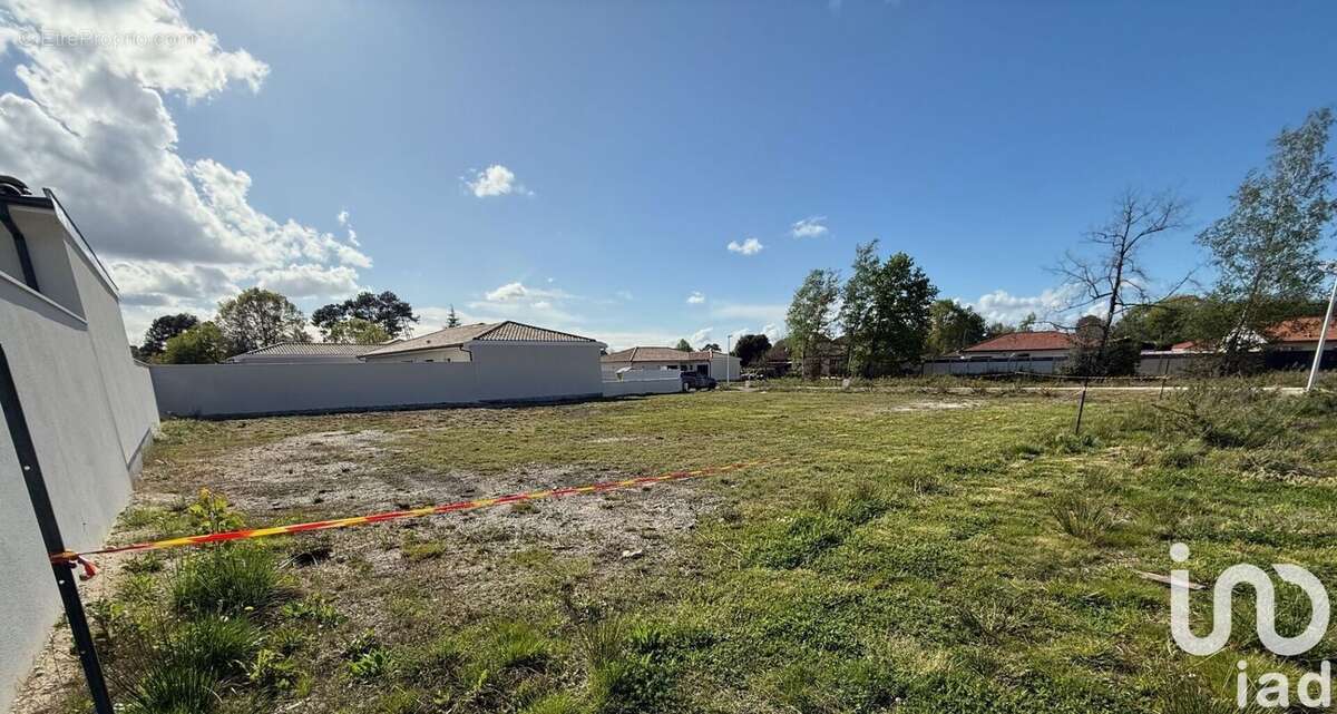 Photo 2 - Terrain à CESTAS