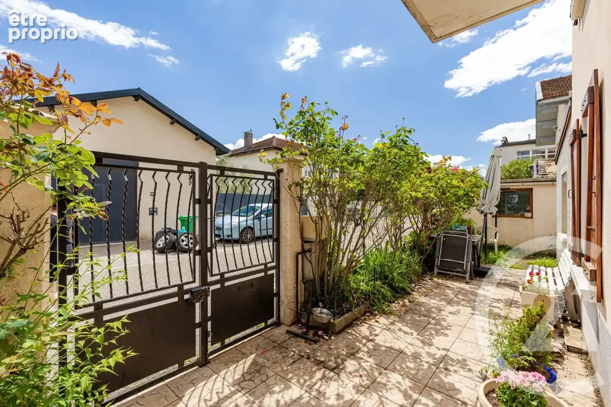 Photo Maison à Le Pont-De-Claix au prix de 222 000€