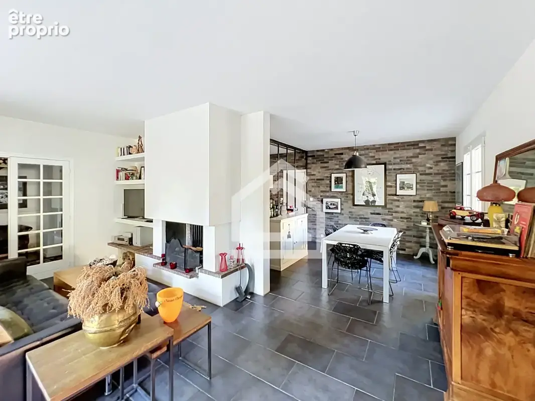 Saint Aubin de Médoc - Maison familiale en exclusivité avec piscine et garage - photo 5