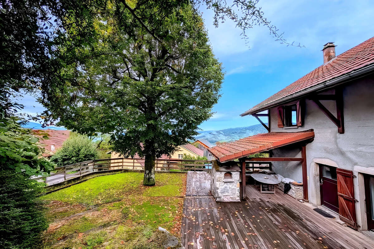 Maison à VIUZ-EN-SALLAZ