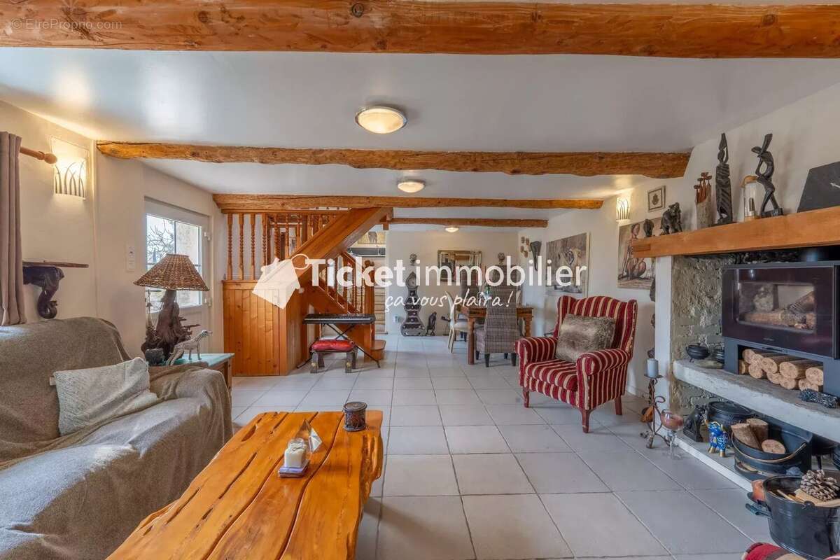 Maison à CUXAC-D'AUDE