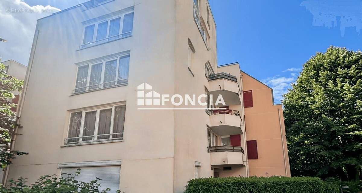 Appartement à CHAMPS-SUR-MARNE