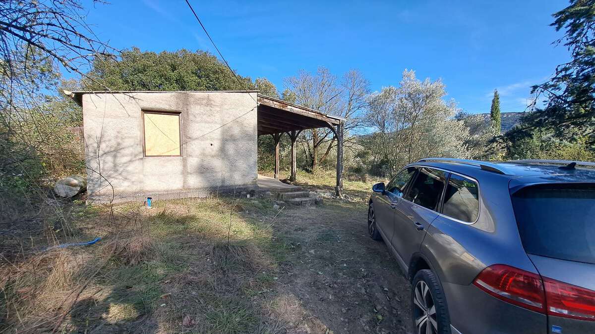 Terrain à MOULES-ET-BAUCELS