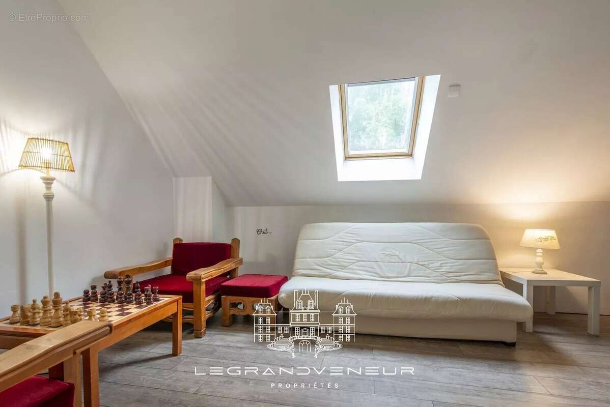 Maison à MALESHERBES