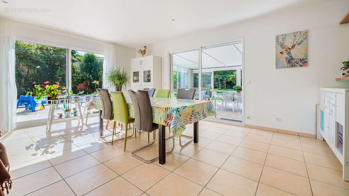 Maison à VILLENEUVE-TOLOSANE