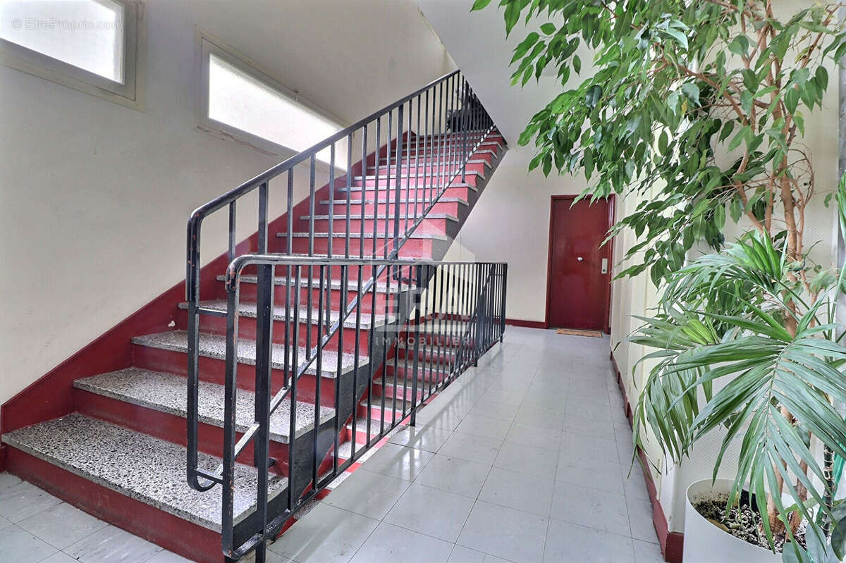 Appartement à AUBERVILLIERS
