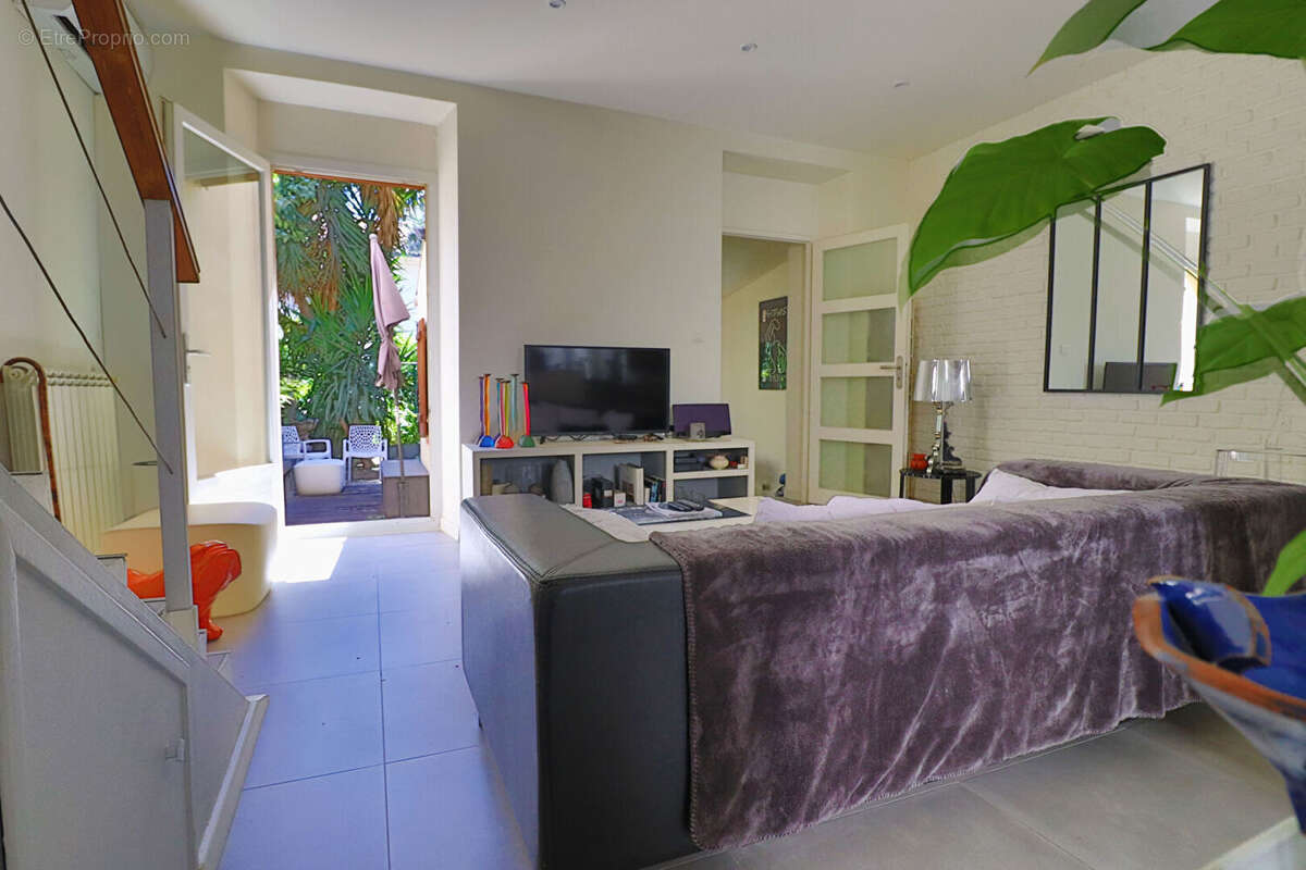 Maison à MARSEILLE-10E