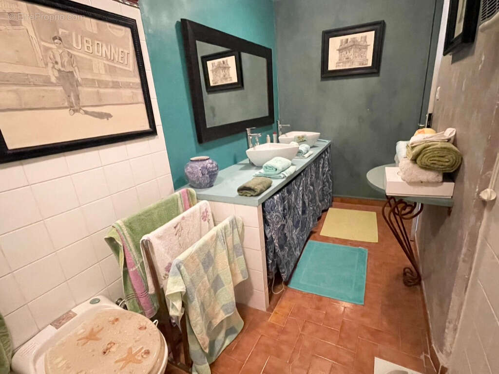 Maison à CHATEAURENARD