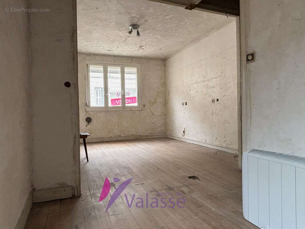 Appartement à LILLEBONNE