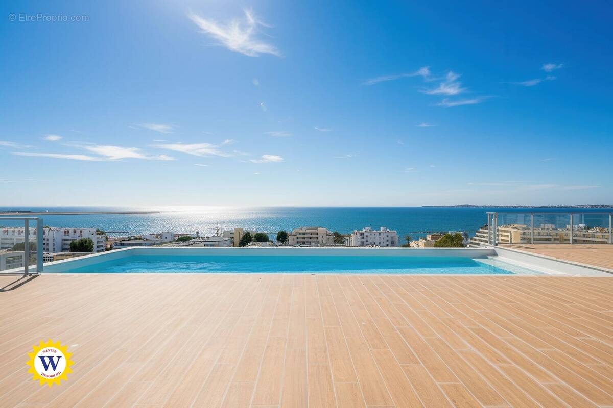 Appartement à SAINT-LAURENT-DU-VAR
