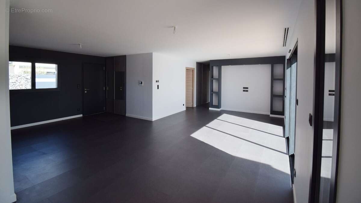 Maison à BELLERIVE-SUR-ALLIER