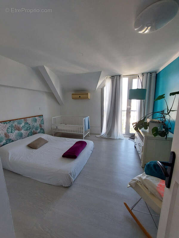 Appartement à SAINT-DENIS