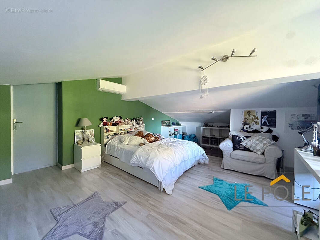 Maison à PIERRELATTE