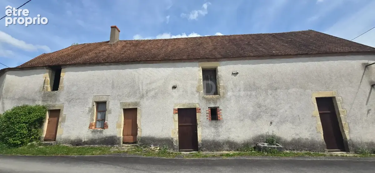 Maison 67m²  + Grandes dépendances - photo 2