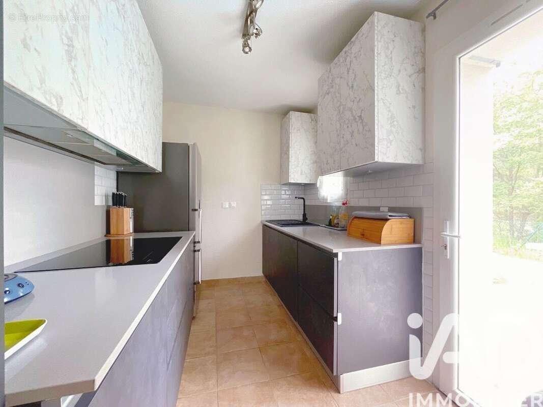 Maison 141 m² à Pierrefeu  - photo 5