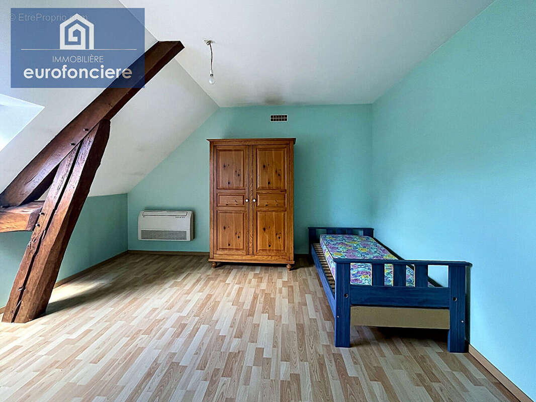 Maison Saint Lyé 6 pièces - photo 9
