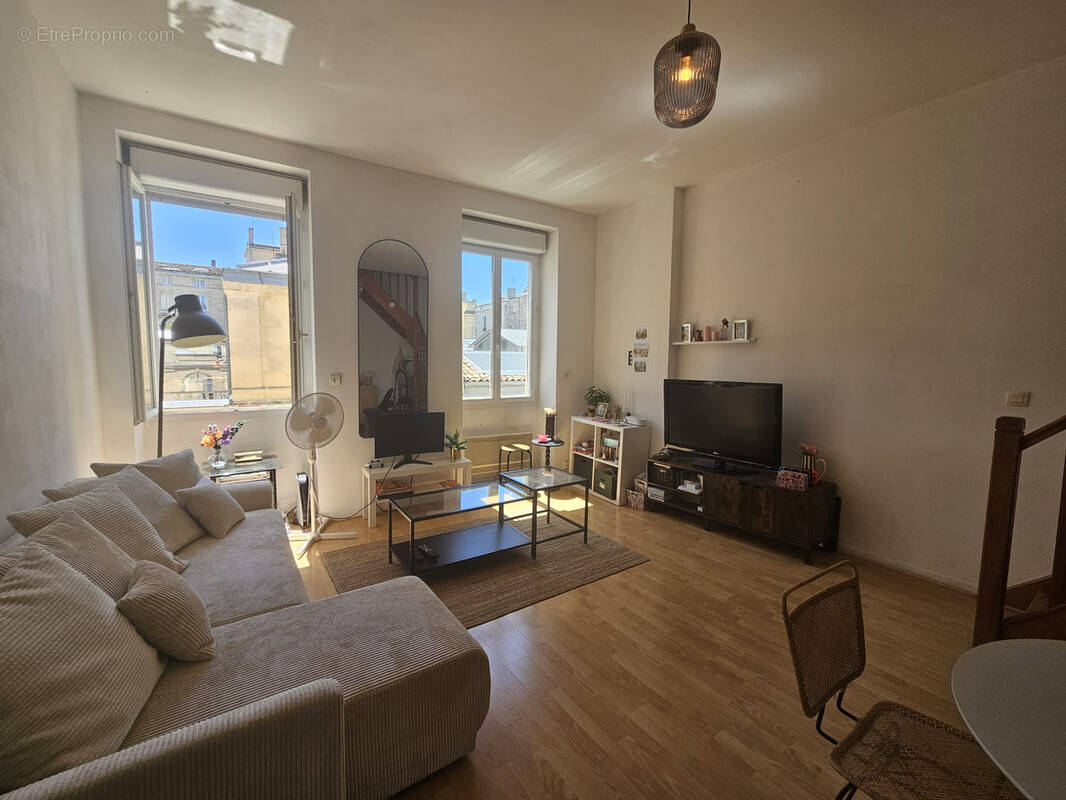 Appartement à BORDEAUX
