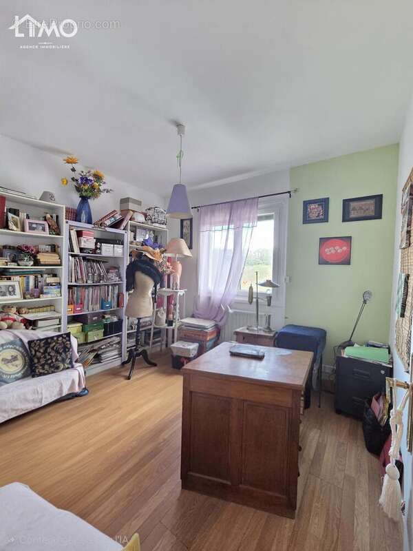 n°3 - Maison à SAINT-LEONARD-DE-NOBLAT