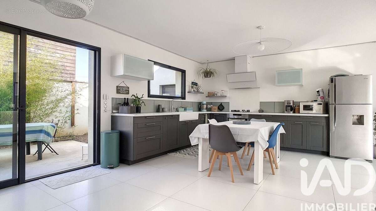 Photo 7 - Maison à TOURNON-SUR-RHONE