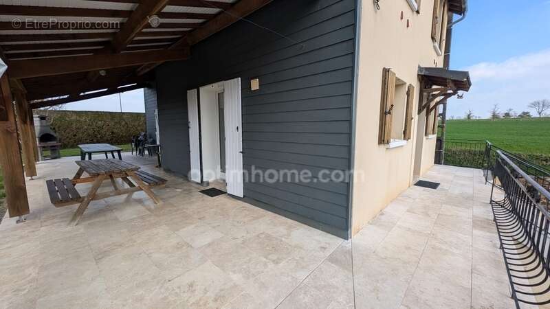 Maison à SAINT-MESMIN