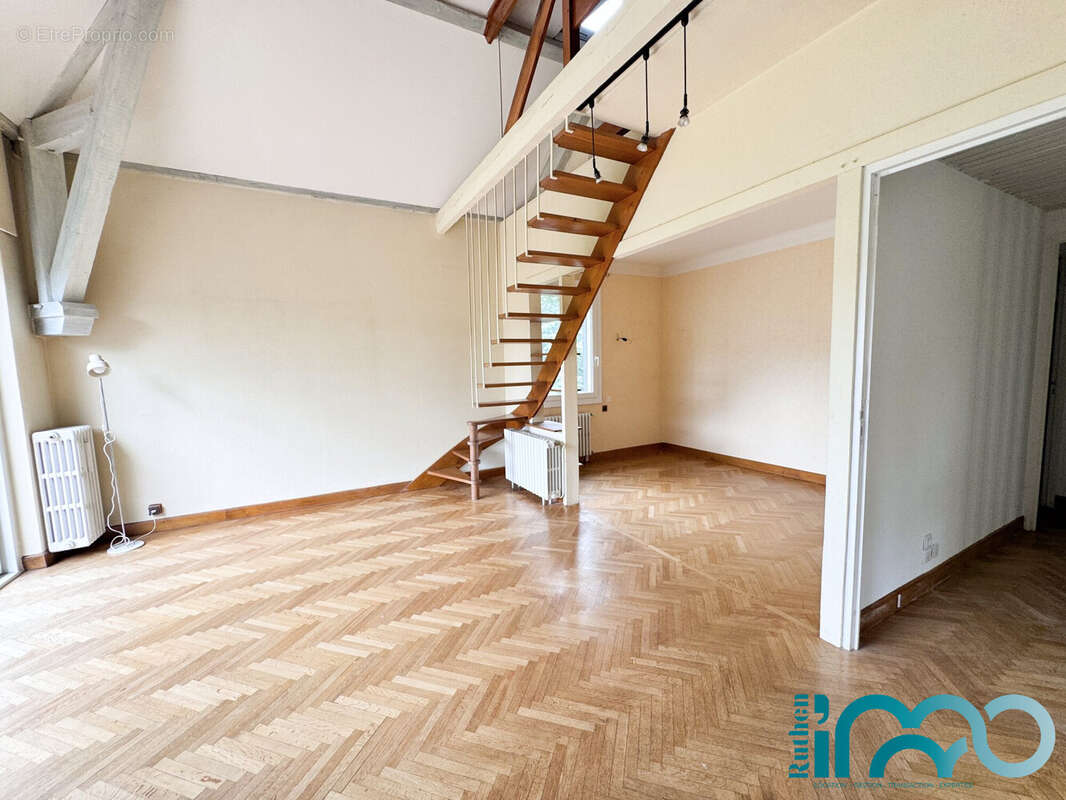 Maison 169 m² à Rodez  - photo 9