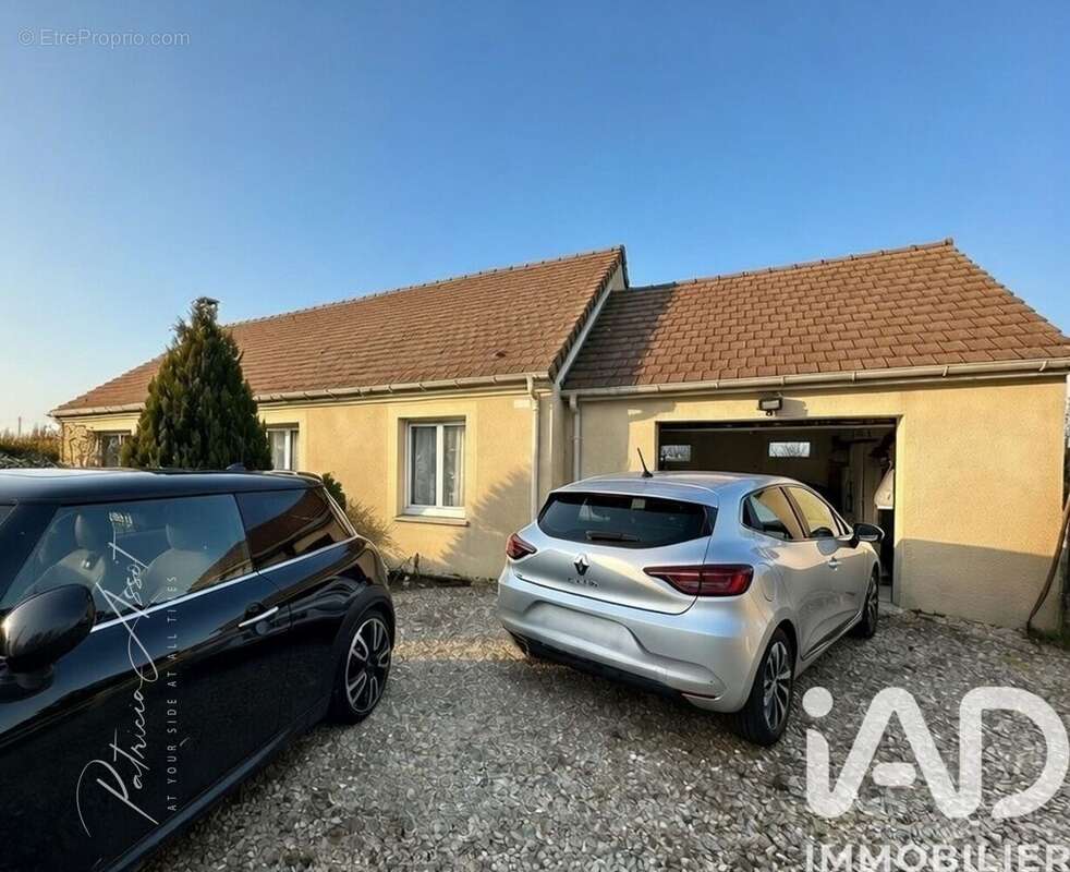 Maison 117 m² à Griselles  - photo 2