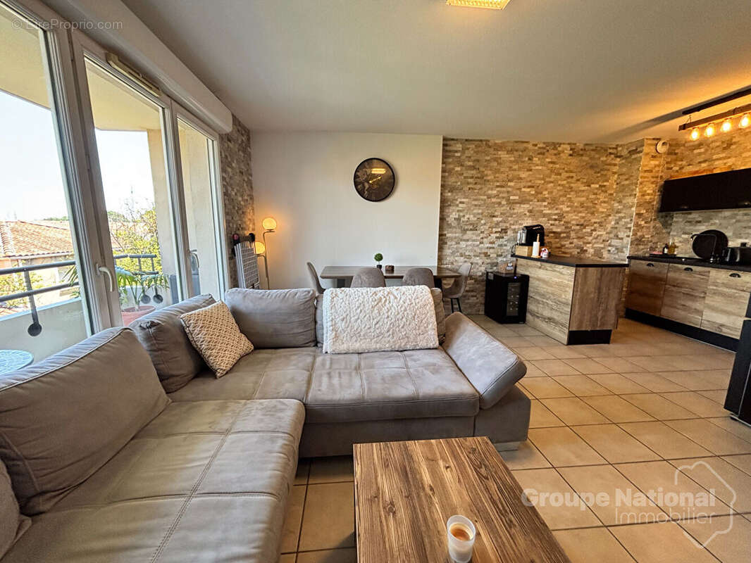 Charmant appartement 3 pièces à vendre à Miramas - La Levée - photo 3