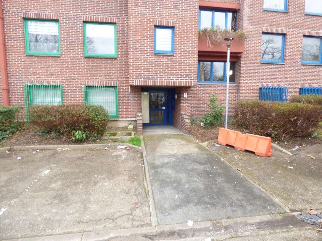 Commerce à COURCOURONNES