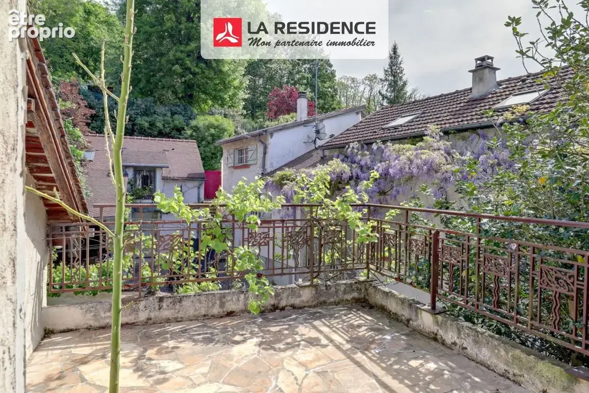 Maison 92 m² à Neauphle-Le-Chateau  - photo 2