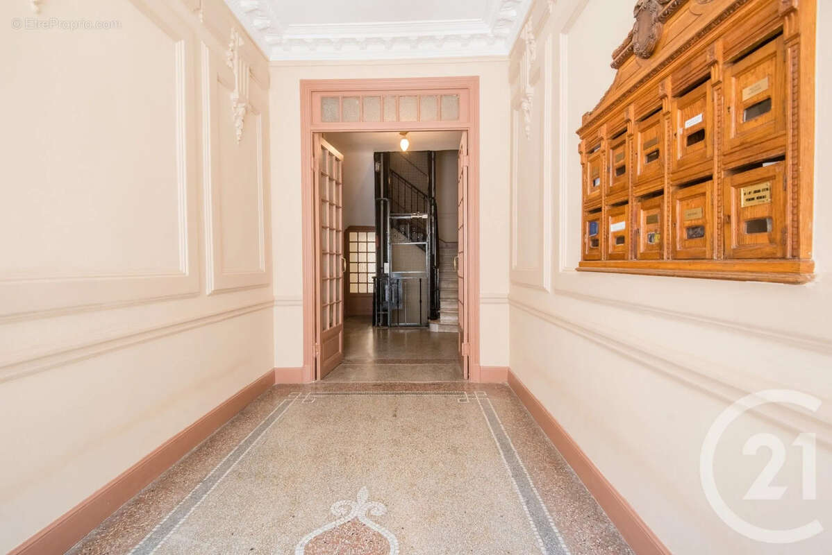 Appartement 71 m² à Beaulieu-Sur-Mer  - photo 9