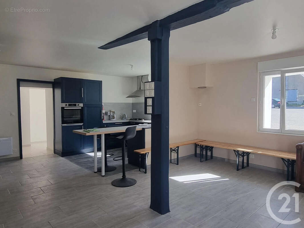 Maison 153 m² à Jalognes  - photo 5