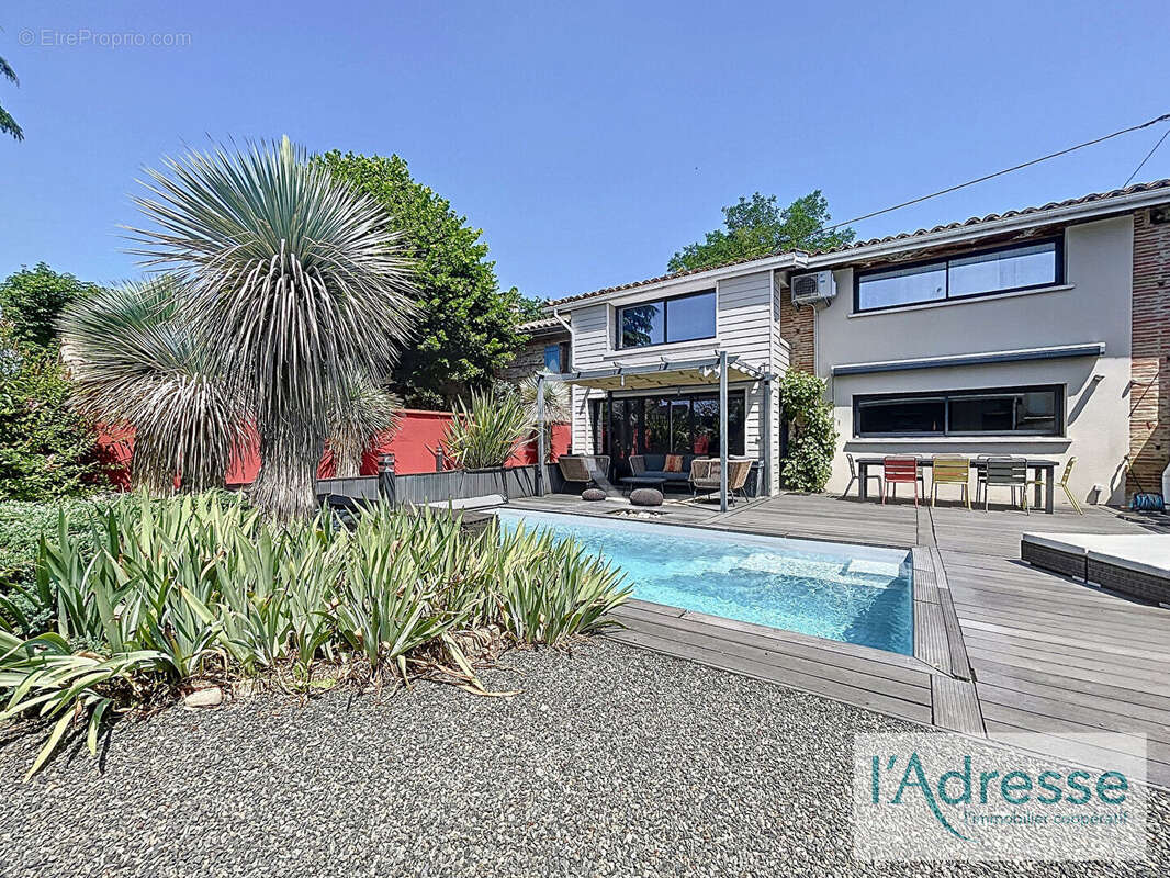 Maison à CASTELGINEST