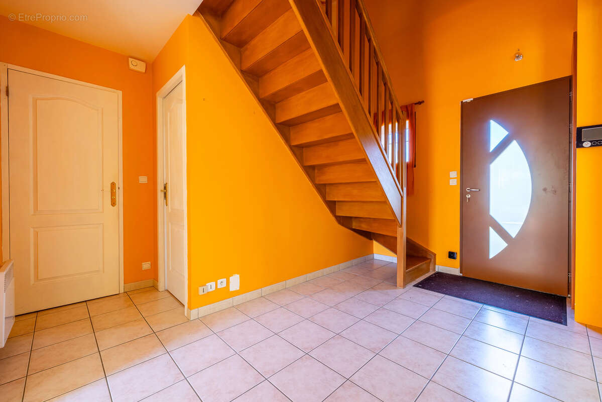 2f56f16d-cd43-426a-a63a-e161005ece93 - Maison à RAMBOUILLET