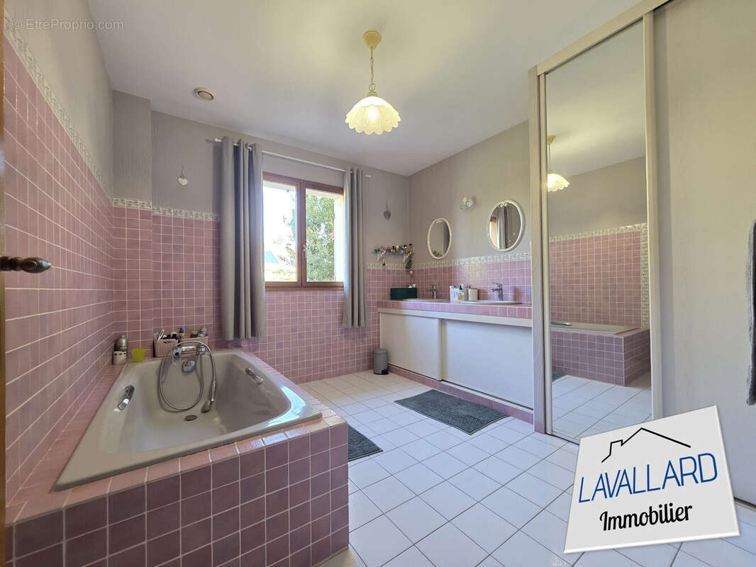 Maison à BACOUEL-SUR-SELLE