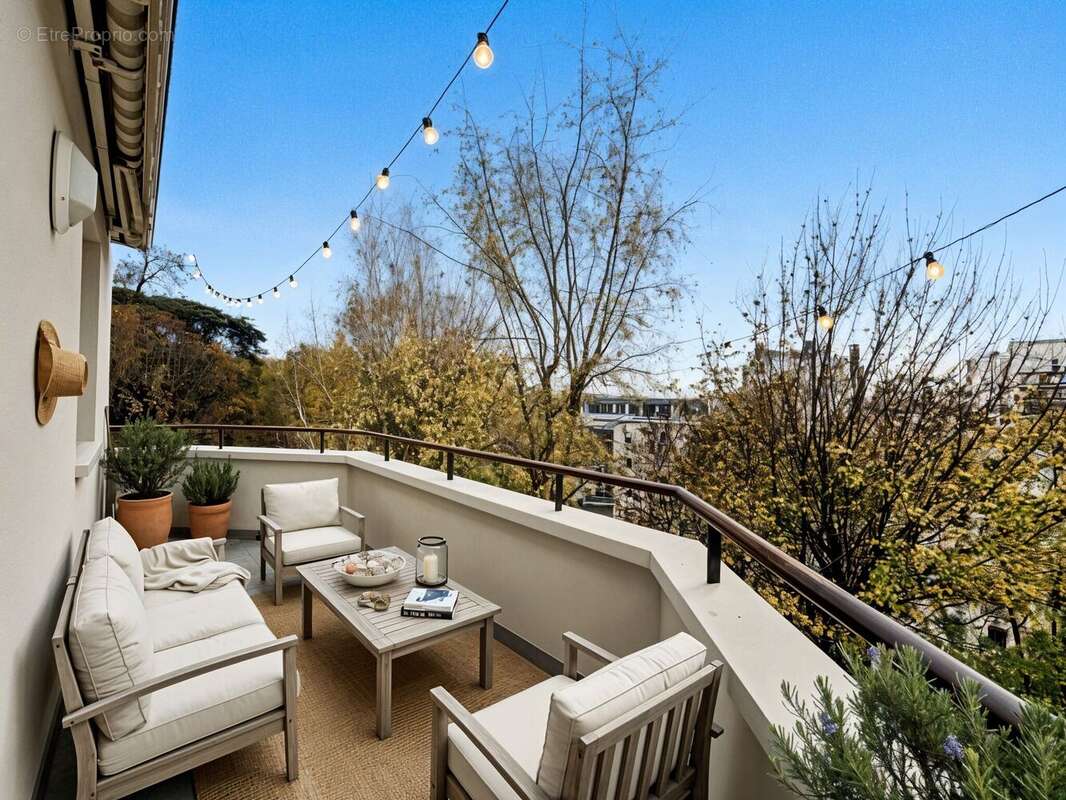 Photo 7 - Appartement à COURBEVOIE