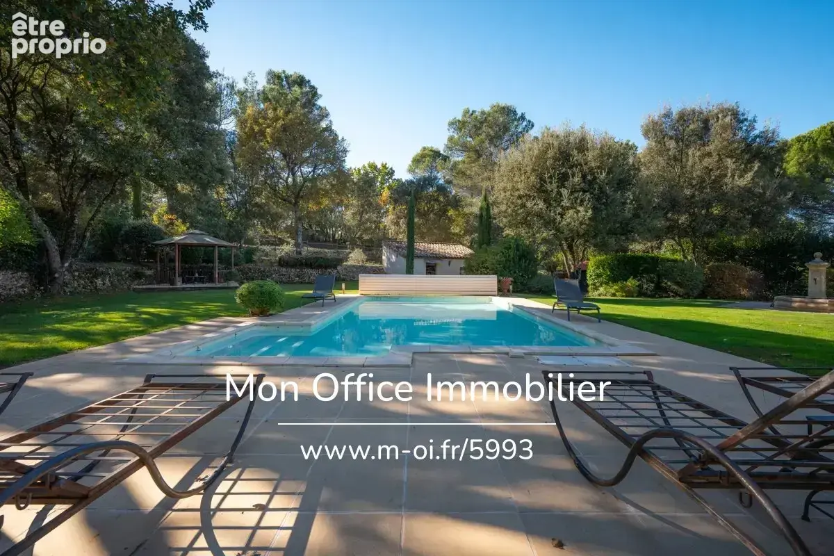 Référence : 5993-VCL - Superbe propriété avec piscine - Parc paysager - Pays d'Aix en Provence - photo 4