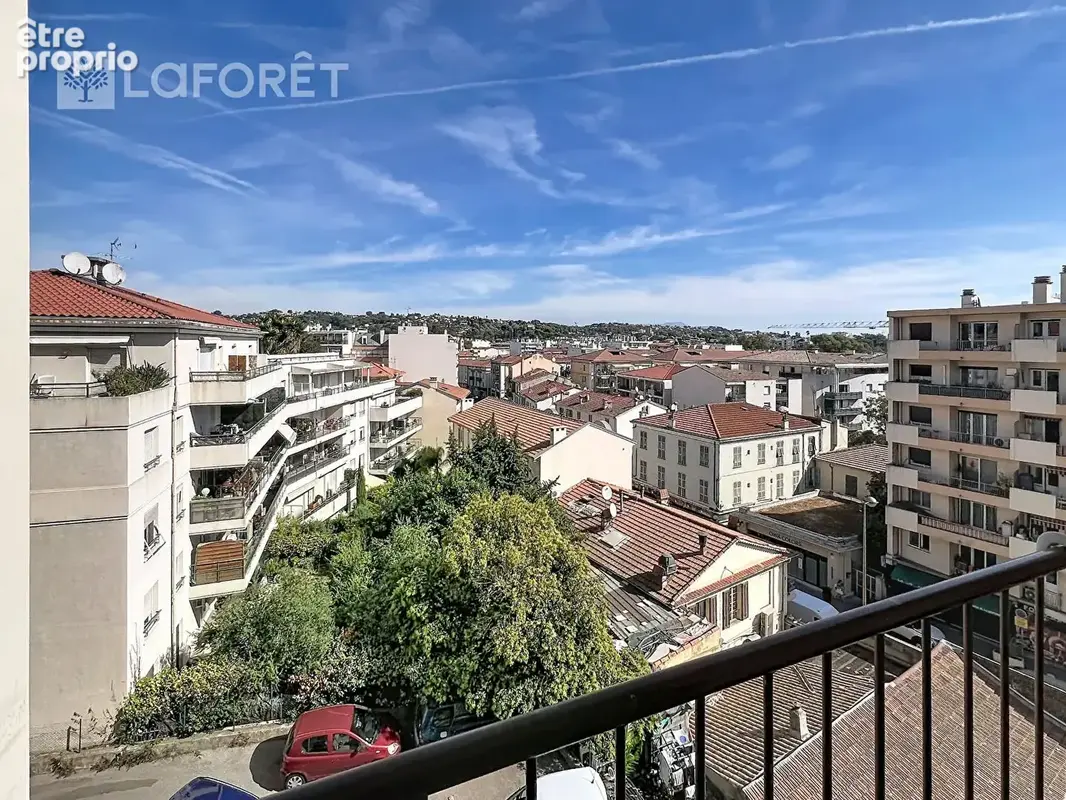 Appartement traversant centre ville de 4 pièce(s) 67 m2 avec terrasse vue Montagne - photo 6