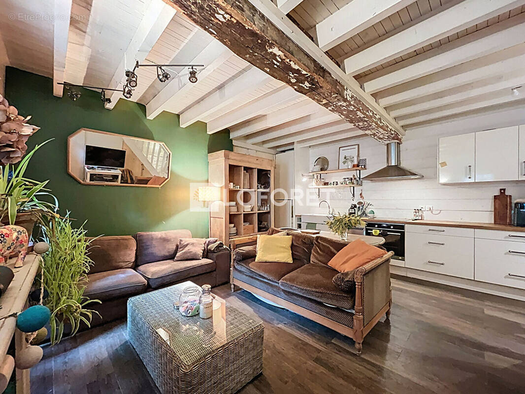 Appartement à BORDEAUX