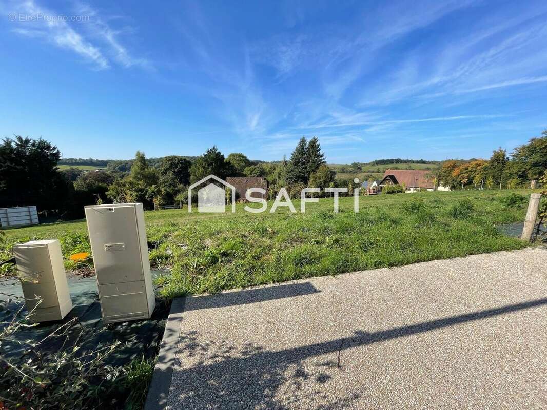 Photo 2 - Terrain à RY