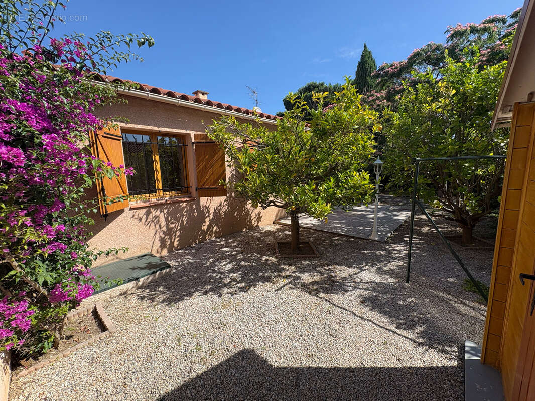 Villa t3 - plain-pied - garage - argeles-sur-mer village - photo 2