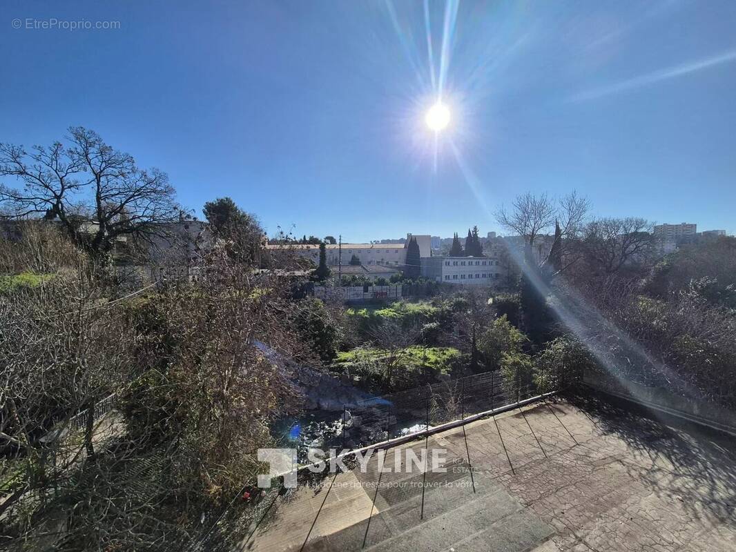 Appartement à MARSEILLE-13E