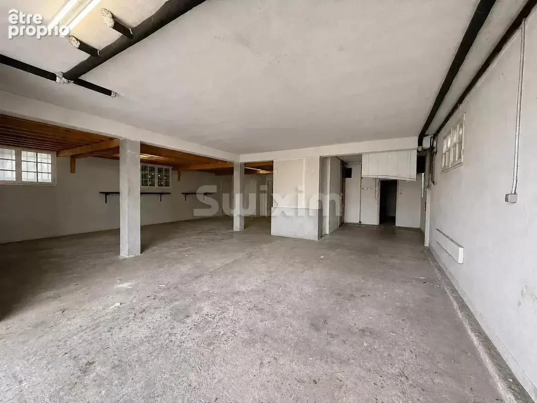 Decines - maison de charme – 261 m² habitables – terrain de 681 m² - photo 16