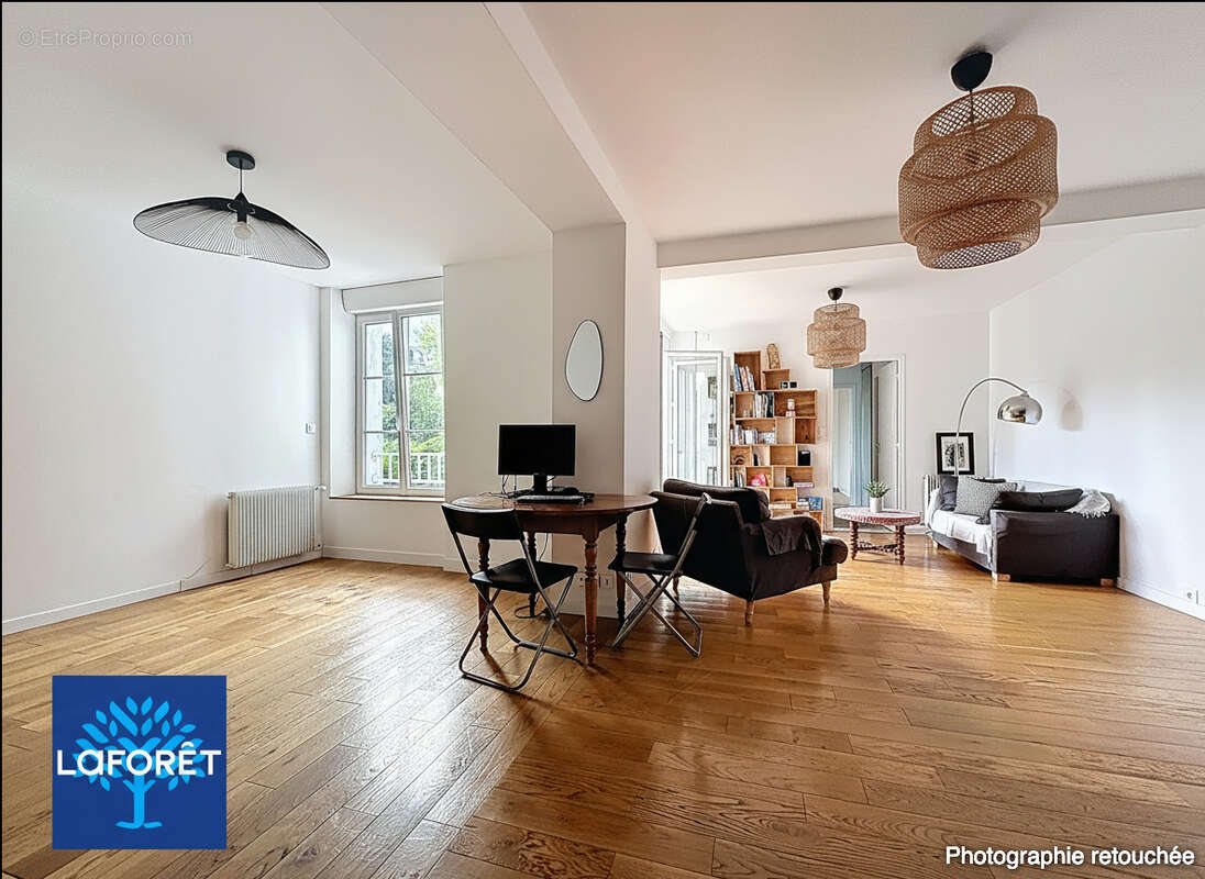 Appartement à FOUGERES