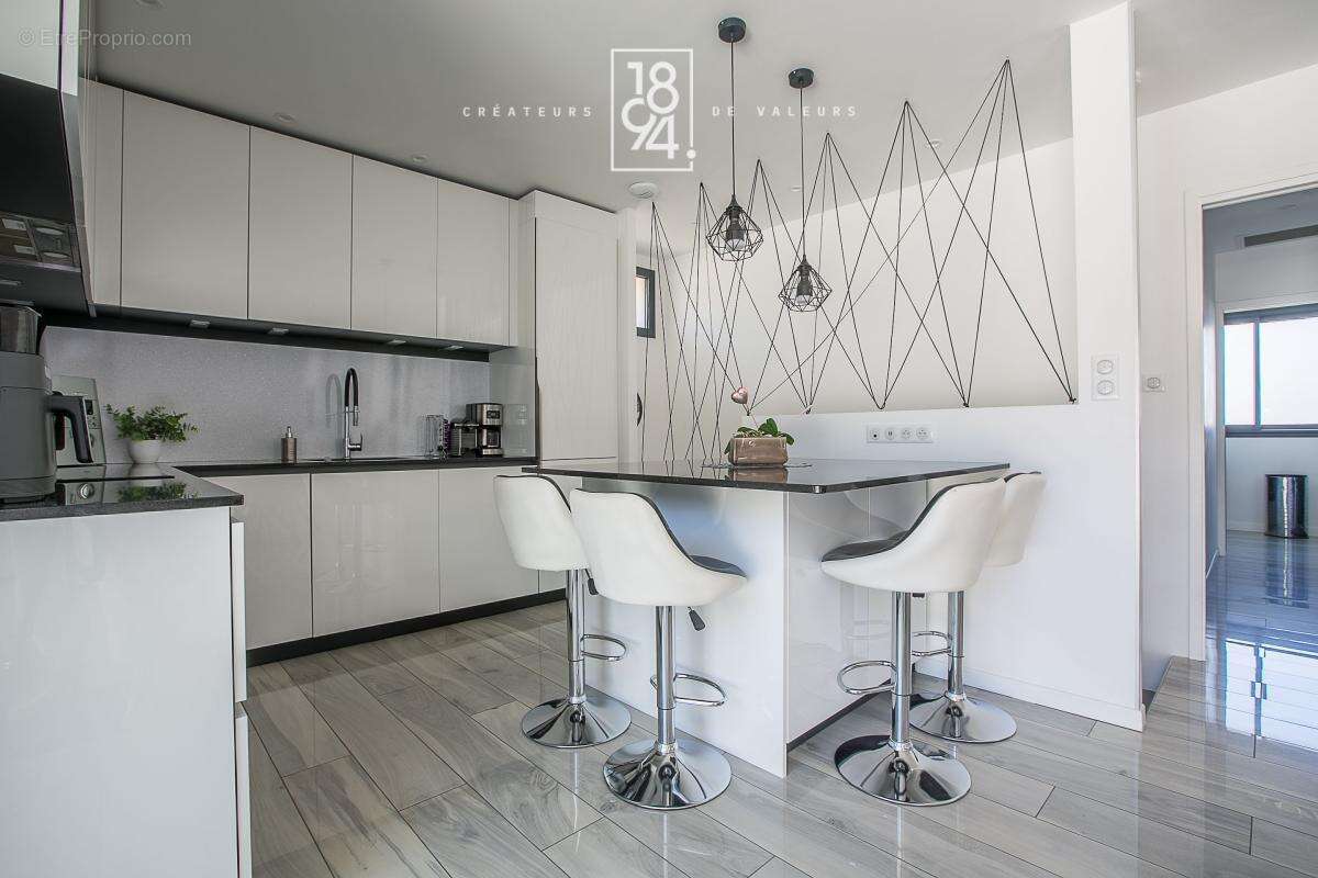 Appartement à MARSEILLE-13E