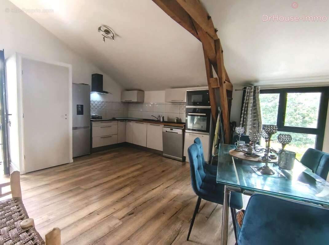 Maison 306 m² à Mugron  - photo 17