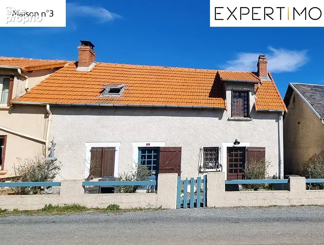 Menat, ensemble de 3 maisons, grange et terrain de tennis sur 7128m2 de terrain plat. - photo 23