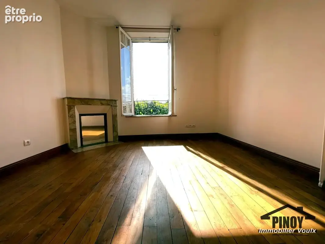 Maison bourgeoise à Voulx   4 chambres, grand terrain de 3 906 m2, garage et sous-sol - photo 5