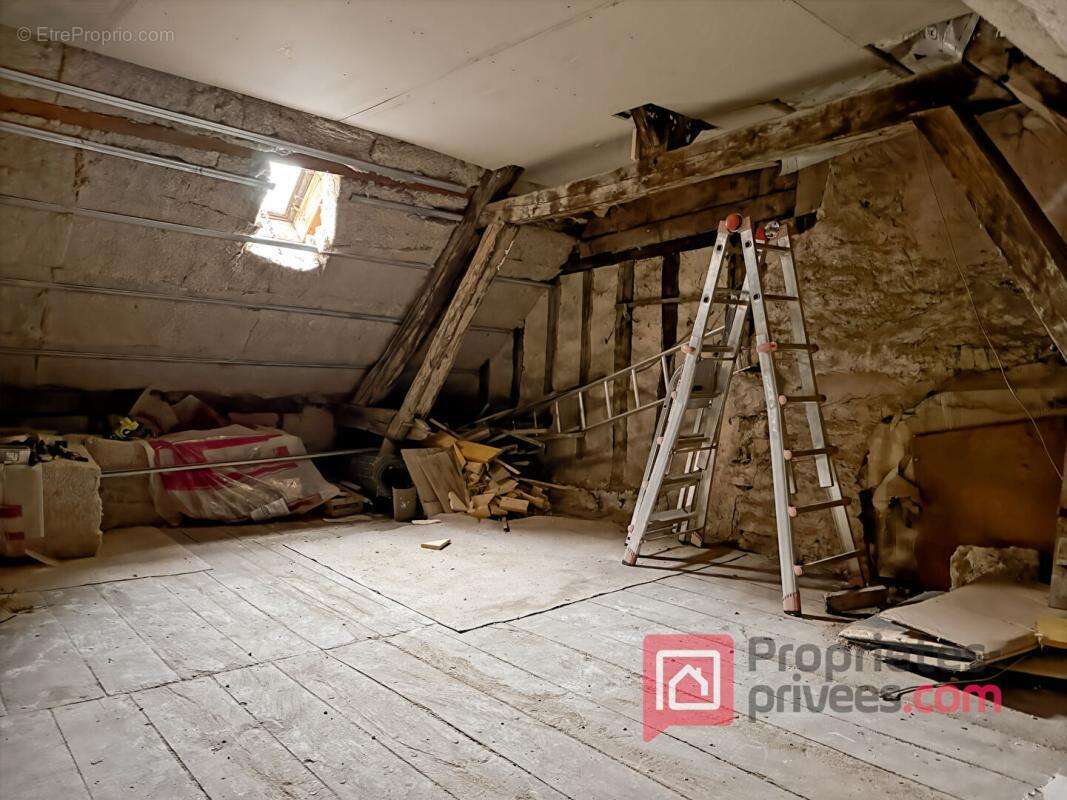 Maison à BAR-SUR-SEINE