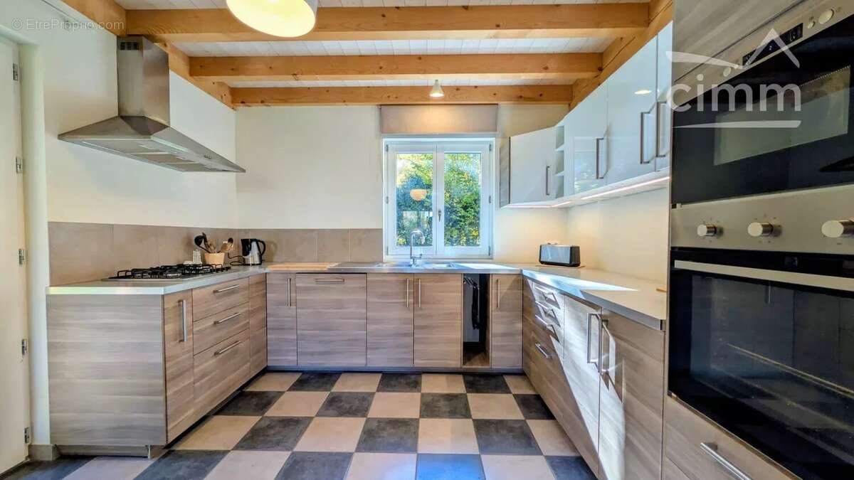 Maison à SAINT-PIERRE-DE-CHARTREUSE