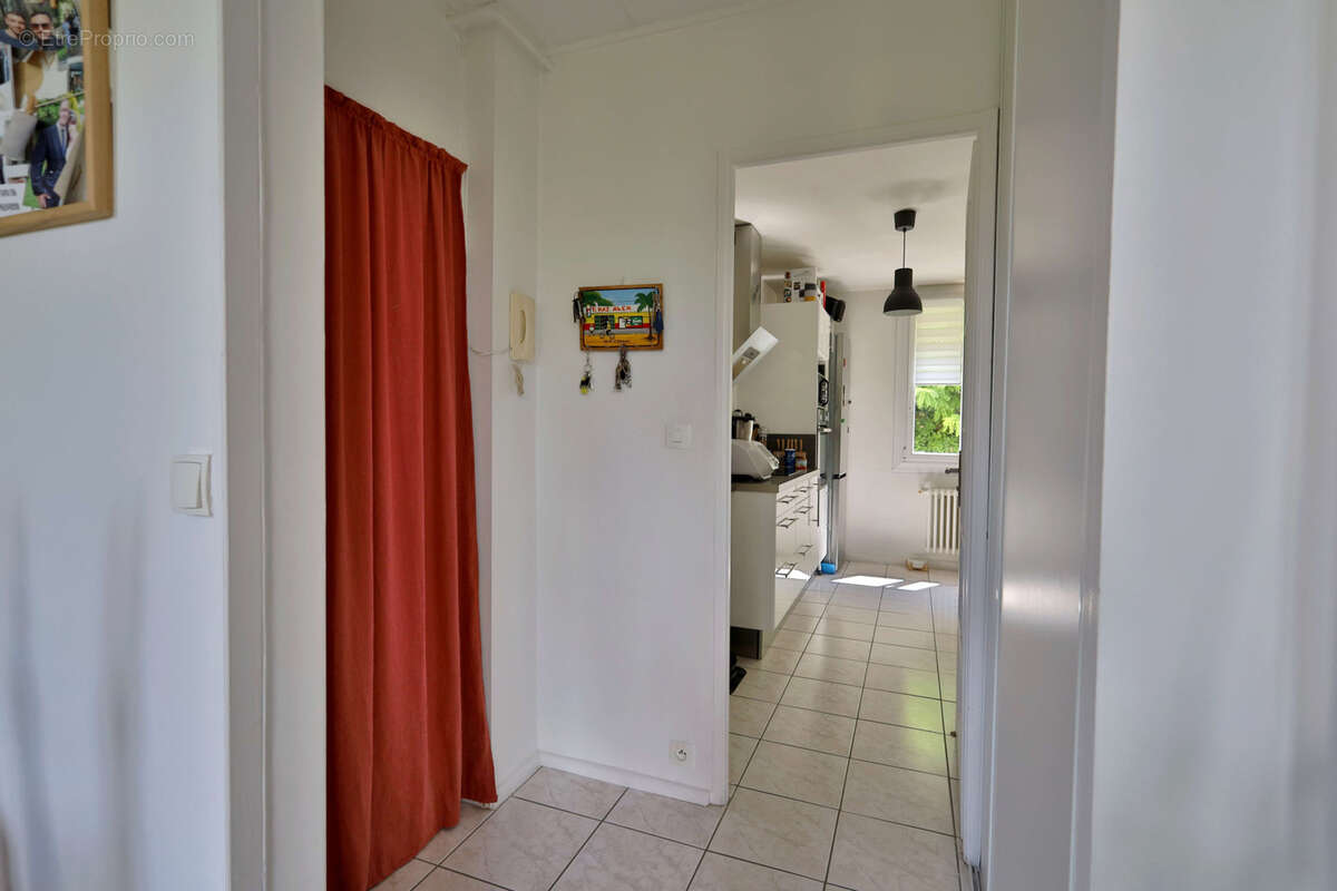 Appartement Type 3 - 65,5m2 habitables ( loi carrez) - Cave - photo 14